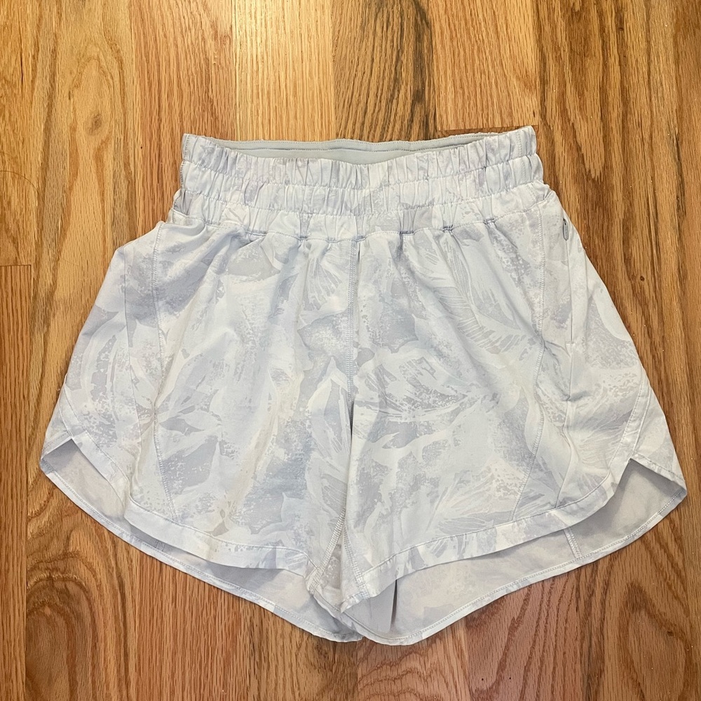 Lululemon Track that running shorts